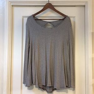 Flouncy Long Steve Top